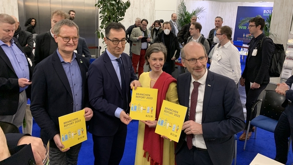 Messerundgang_im_Rahmen_der_BIOFACH_2023_-_Guided_tour_5.jpeg  